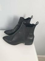 H&M 39 dames laarzen schoenen zwart laarjes boots punt, Ophalen of Verzenden, Zo goed als nieuw, Zwart, Lage of Enkellaarzen