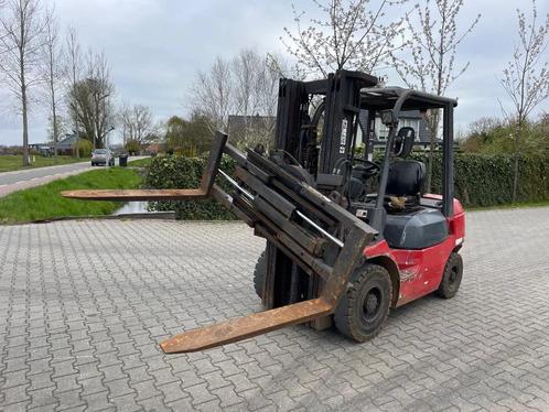 Toyota 62 7FDF25 2.5 ton diesel triplo vorkversteller rotato, Zakelijke goederen, Machines en Bouw | Heftrucks en Intern transport