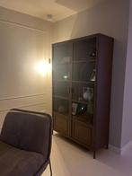 Ronja vitrinekast, Huis en Inrichting, Ophalen, 100 tot 150 cm, Nieuw, Metaal
