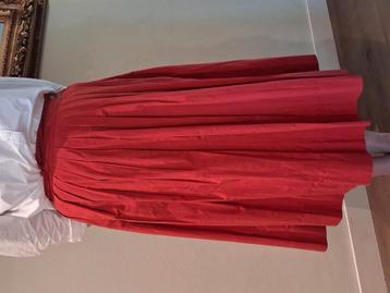 Pauw rok in warm rood/bordeaux mt 3 beschikbaar voor biedingen