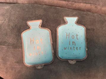2x Handwarmers - Hot in Winter beschikbaar voor biedingen