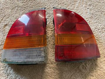 Toyota Starlet P9 Achterlicht origineel met dichtingen beschikbaar voor biedingen