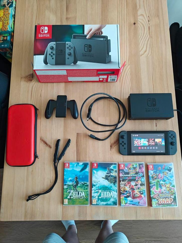 Nintendo Switch Compleet met Games & Doos, Spelcomputers en Games, Games | Nintendo Switch, Zo goed als nieuw, Avontuur en Actie