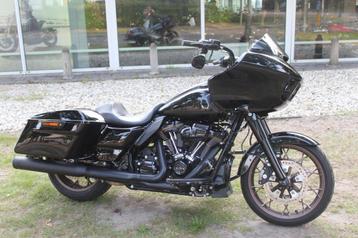Harley-Davidson Road Glide FLTR-X ST Road-Glide beschikbaar voor biedingen