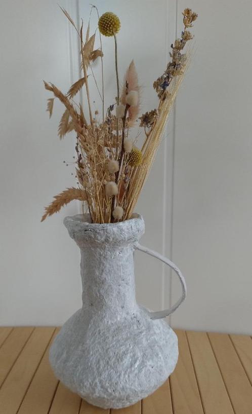 Schenkkan vaas, Huis en Inrichting, Woonaccessoires | Vazen, Nieuw, Wit, Minder dan 50 cm, Overige materialen, Ophalen of Verzenden
