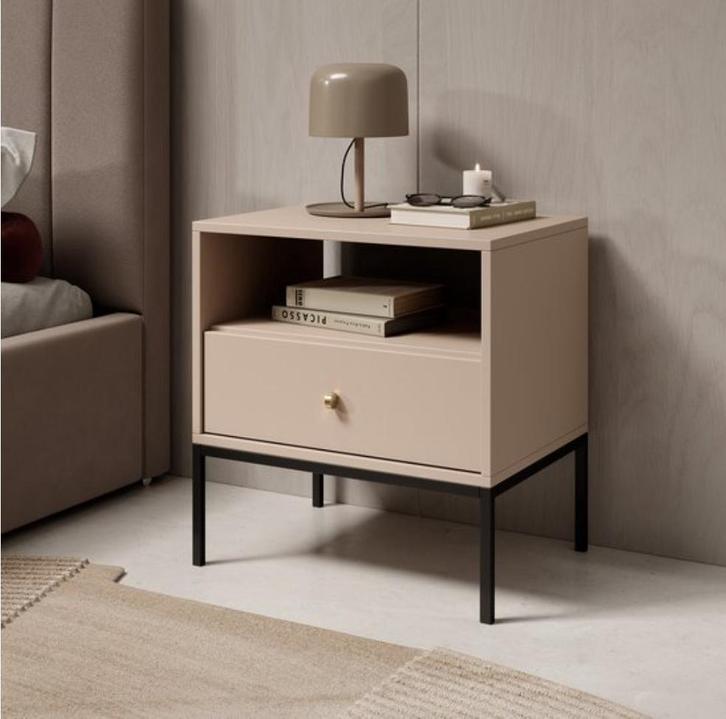 Nachtkastjes Morena beige Meubella, Huis en Inrichting, Slaapkamer | Nachtkastjes, Nieuw, 55 tot 70 cm, 45 tot 65 cm, Overige materialen