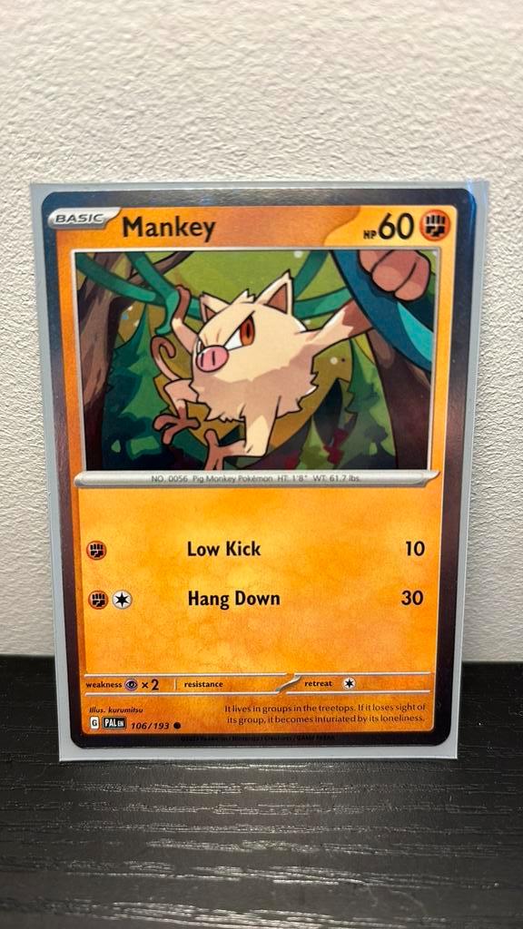 Mankey 106/193 Paldea Evolved holo cosmos pokemon kaart, Hobby en Vrije tijd, Verzamelkaartspellen | Pokémon, Nieuw, Boosterbox