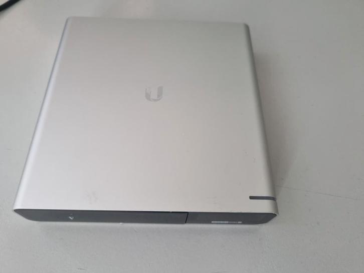 Unifi UCK Gen2 - Cloud Key met 1 Tb SSD, Computers en Software, NAS, Verzenden