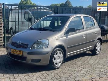 Toyota Yaris 1.3 VVT-i Idols Airco 5 Deurs beschikbaar voor biedingen