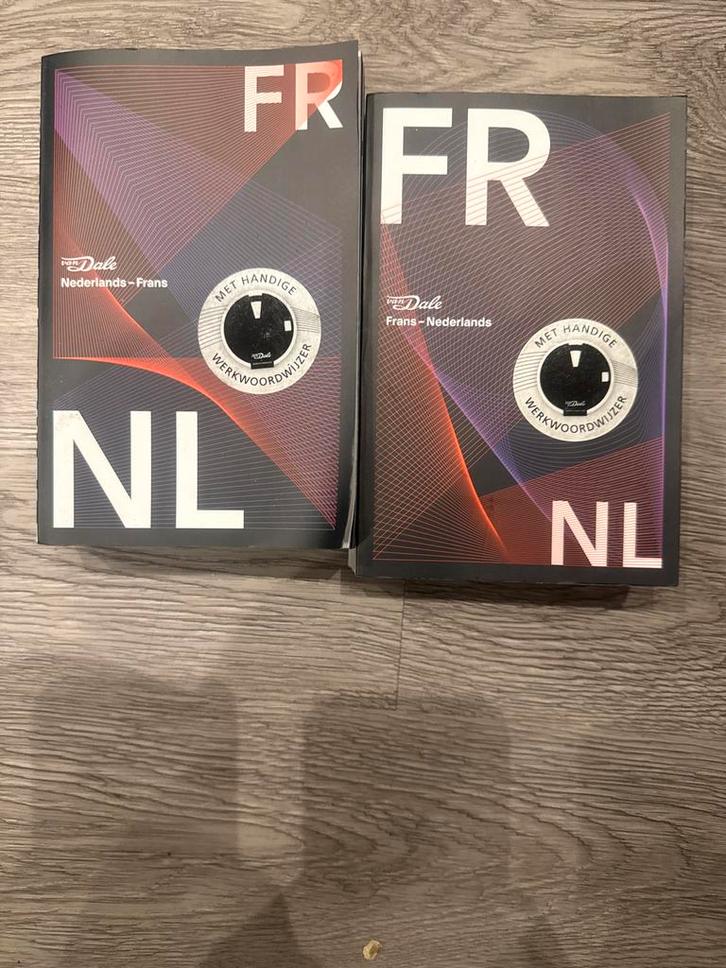 Van Dale woordenboeken Nederlands-Frans/Frans-Nederlands, Boeken, Taal | Engels, Zo goed als nieuw, Non-fictie, Ophalen of Verzenden
