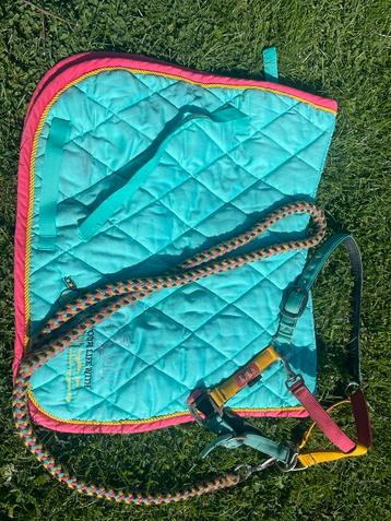 Happy Horse shabrak / dekje met bijpassend halster beschikbaar voor biedingen