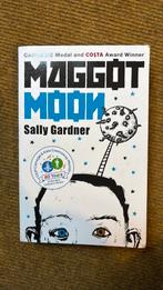 Maggot moon, Sally Gardner (engels), Ophalen of Verzenden, Zo goed als nieuw