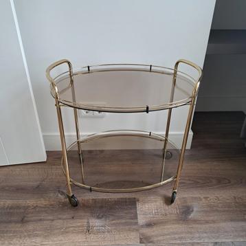 Barchart messing trolley beschikbaar voor biedingen