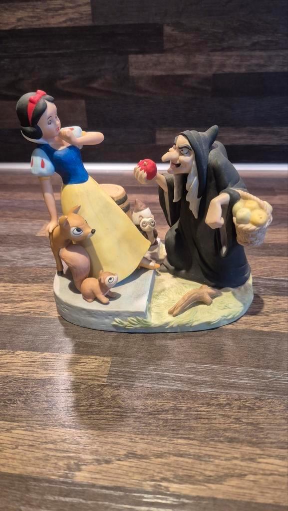 Sneeuwwitje en de Boze Heks Beeldje, Verzamelen, Dierenverzamelingen, Zo goed als nieuw, Beeldje of Figuurtje, Overige soorten