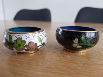 Cloisonne schaaltjes 2x  beschikbaar voor biedingen