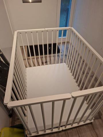 Opklapbare Babybox - Ideaal voor Kleine Ruimte! beschikbaar voor biedingen