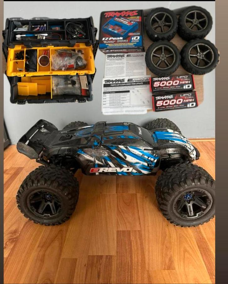 Traxxas e revo, Hobby en Vrije tijd, Modelbouw | Radiografisch | Auto's, Gebruikt, Auto offroad, Elektro, Schaal 1:8, RTR (Ready to Run)