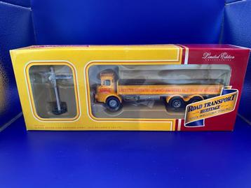 Twee Corgi vrachtwagens. Super mooi! beschikbaar voor biedingen