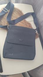 Lacoste schouders tas nog nieuwe, Sieraden, Tassen en Uiterlijk, Tassen | Schoudertassen, Ophalen of Verzenden, Nieuw, Zwart