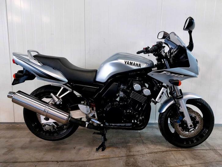 YAMAHA FZS 600 FAZER (bj 2002), Motoren, Motoren | Yamaha, Bedrijf, Sport, meer dan 35 kW, 4 cilinders, Minimaal motorrijbewijs A2