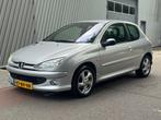Peugeot 206 1.4 16V XS SPORT quicksilver 2004 1e eigenaar, Auto's, Voorwielaandrijving, 1360 cc, 4 cilinders, Origineel Nederlands