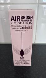 Charlotte Tilbury Airbrush foundation 8N, Sieraden, Tassen en Uiterlijk, Uiterlijk | Gezichtsverzorging, Ophalen of Verzenden