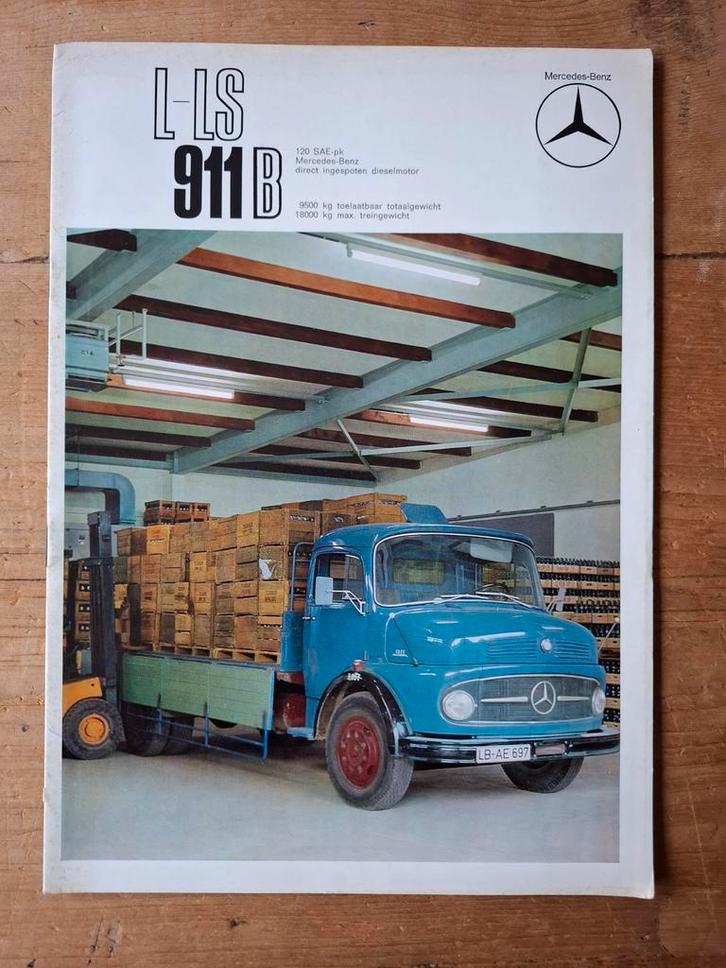 Mercedes-Benz 911B vrachtwagenbrochure, Boeken, Auto's | Folders en Tijdschriften, Zo goed als nieuw, Mercedes, Ophalen of Verzenden