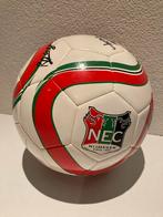 NEC NIJMEGEN voetbal met handtekeningen 2022-2023, Verzamelen, Sportartikelen en Voetbal, Ophalen, Zo goed als nieuw, Overige binnenlandse clubs