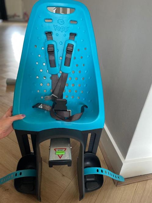 Yepp maxi easyfit achterzitje kleur ocean, met zadelbuis, Fietsen en Brommers, Fietsaccessoires | Fietsstoeltjes, Zo goed als nieuw
