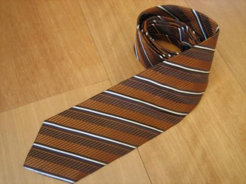 Prachtige zijden gestreepte stropdas HUGO BOSS Snazzeys, Kleding | Heren, Stropdassen, Nieuw, Met patroon, Bruin, Verzenden
