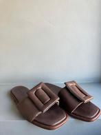 Supermooie slippers van zacht leer – Lorena Paggi, maat 40, Slippers, Bruin, Ophalen of Verzenden, Zo goed als nieuw