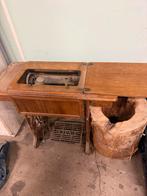 Leuke antieke naaimachine, Antiek en Kunst, Antiek | Naaimachines, Ophalen of Verzenden