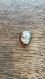 Camee broche in gouden zetting, Sieraden, Tassen en Uiterlijk, Antieke sieraden, Ophalen of Verzenden, Goud, Broche