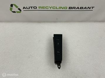 Schakelaar Console PDC Volkswagen Passat B8 ORIG 3AB927238AK beschikbaar voor biedingen