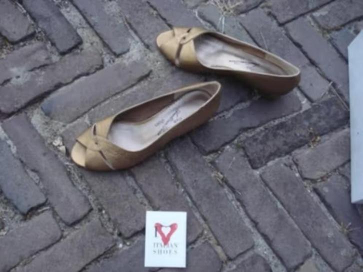 GRATIS VERZENDEN NIEUWE BRONZEN MODA DI FAUSTO PUMPS MT 36, Kleding | Dames, Schoenen, Nieuw, Schoenen met lage hakken, Overige kleuren
