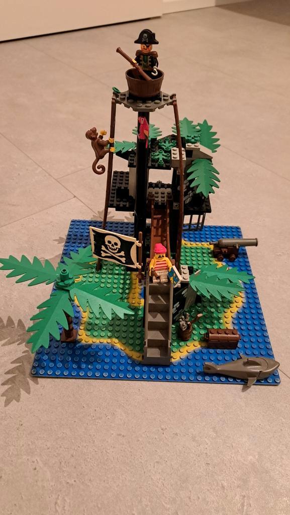 Lego Pirates Eiland - Compleet met Figuren! Plus extra's., Kinderen en Baby's, Speelgoed | Duplo en Lego, Gebruikt, Lego, Complete set