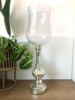 Riviera Maison Chateau windlicht glas op zilver kleur voet, Huis en Inrichting, Woonaccessoires | Kandelaars en Kaarsen, Ophalen of Verzenden