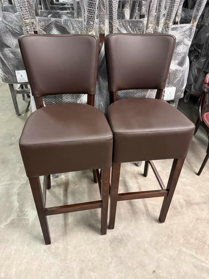 Barkrukken rugleuning krukken bar cafe kroeg mancave kruk, Huis en Inrichting, Barkrukken, Nieuw, 60 tot 90 cm, Hout, Kunststof