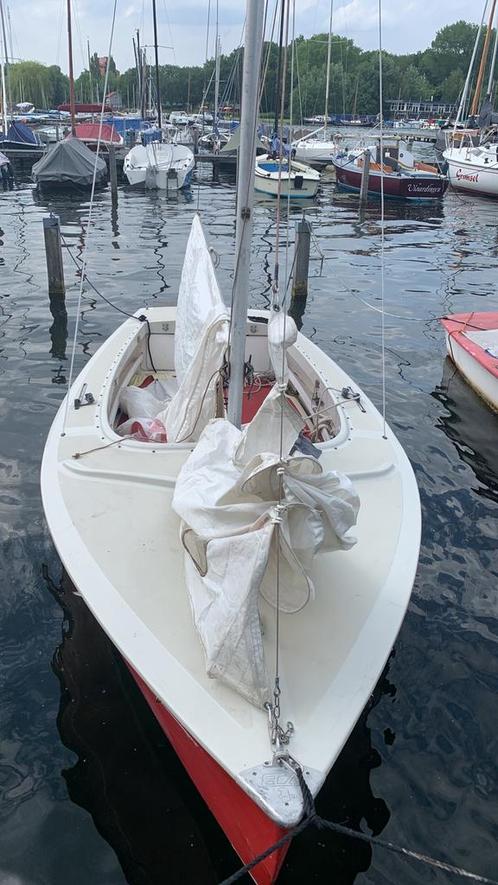 Mooie volksboot 5 meter polyester, Zakelijke goederen, Agrarisch | Werktuigen, Ophalen