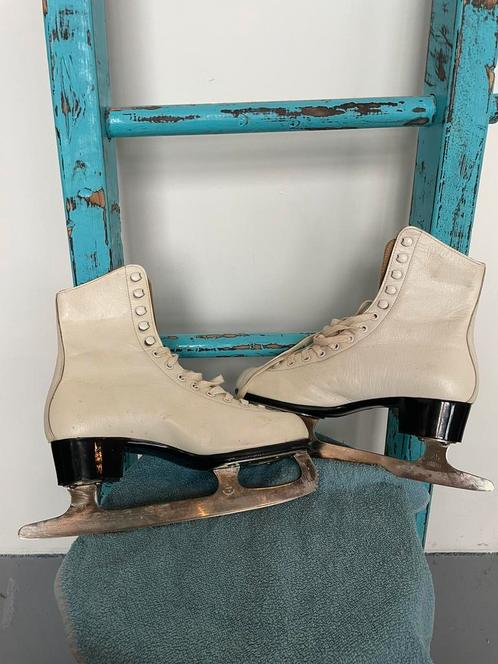 Schaatsen - maat 38, Sport en Fitness, Schaatsen, Gebruikt, Kunstschaatsen, Ophalen