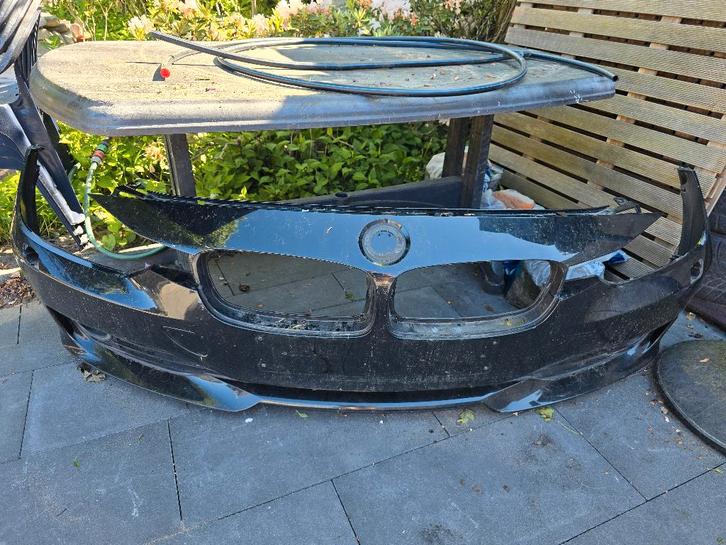 bmw bumpers en interieurdelen Bieden naar waarde, Auto-onderdelen, Carrosserie en Plaatwerk, Bumper, BMW, Voor, Achter, Links