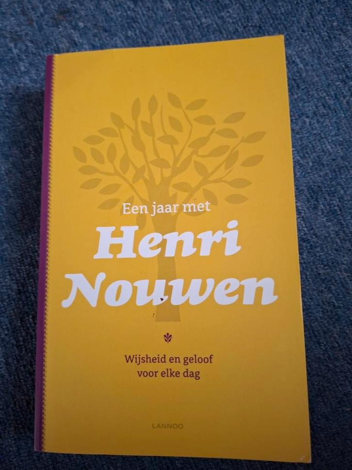 Henri Nouwen - Een jaar met Henri Nouwen, Boeken, Godsdienst en Theologie, Zo goed als nieuw, Ophalen of Verzenden