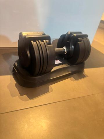Dumbells 3kg tot 22.7 kg beschikbaar voor biedingen
