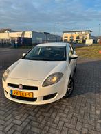 Fiat Bravo 1.4 16V 5DR 2010 Wit APK 2027, Voorwielaandrijving, Stof, 4 cilinders, Wit