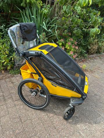Thule 2 persoons fiets-kar beschikbaar voor biedingen