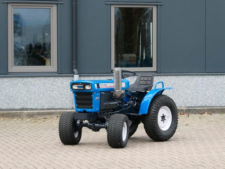 Iseki TX1410 4wd / 1007 Draaiuren / Brede Gazonbanden, Zakelijke goederen, Agrarisch | Tractoren, Overige merken, Gebruikt