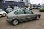 Seat Leon 1.6-16V Signo / APK 6 2026 !, Voorwielaandrijving, 65 €/maand, Gebruikt, 4 cilinders