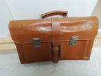 Lederen jaren 60 Schooltas, Gebruikt, Bruin, Aktetas of Boekentas, 30 tot 40 cm