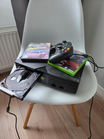 Xbox (orignal) controller, PGR 2 en Midtown Madness 3 beschikbaar voor biedingen