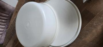Tupperware Taartdoos hoog beschikbaar voor biedingen